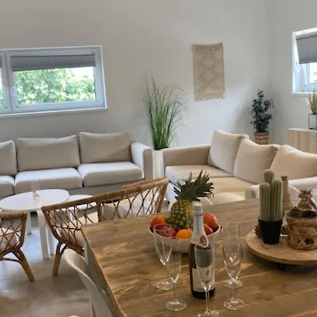Penthouse No1